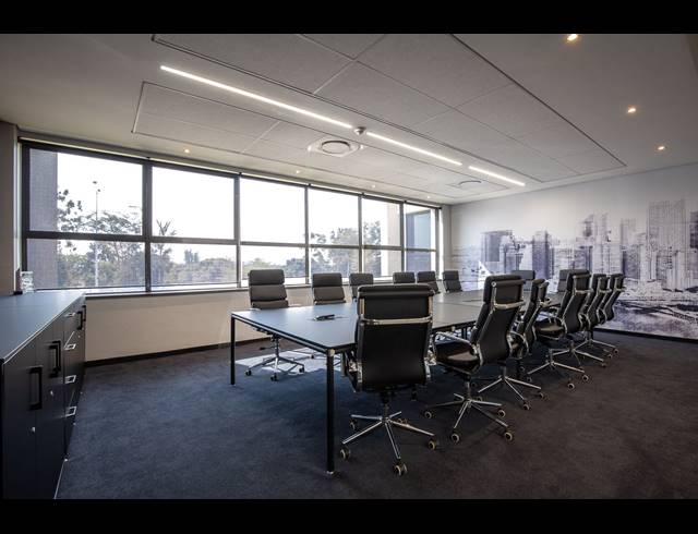 5,591M² OFFICE FOR SALE IN DIE WILGERS